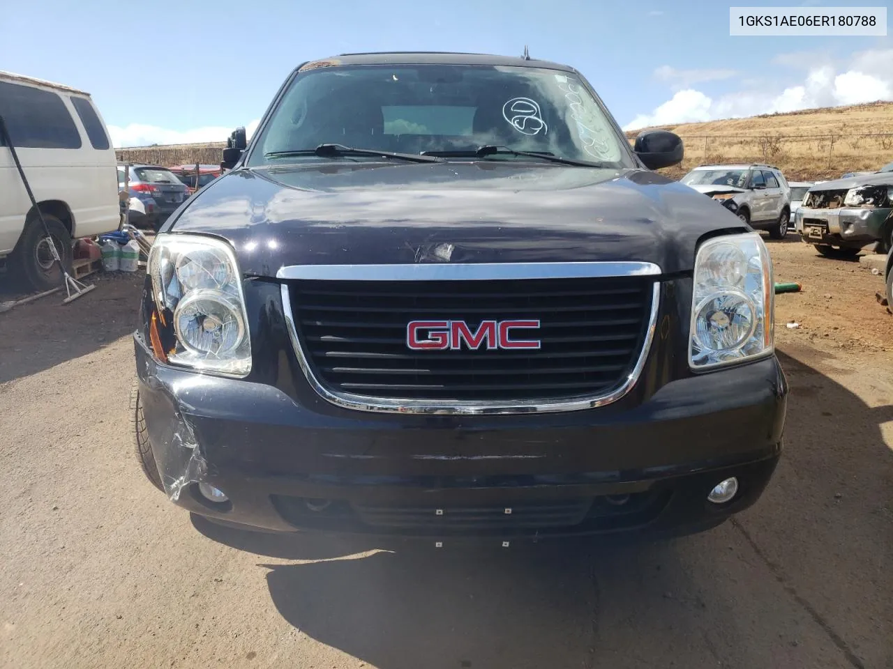 2014 GMC Yukon Sle VIN: 1GKS1AE06ER180788 Lot: 68730064