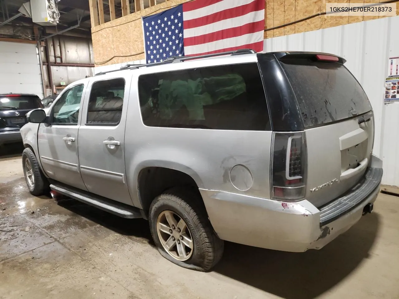 2014 GMC Yukon Xl K1500 Sle VIN: 1GKS2HE70ER218373 Lot: 72812944