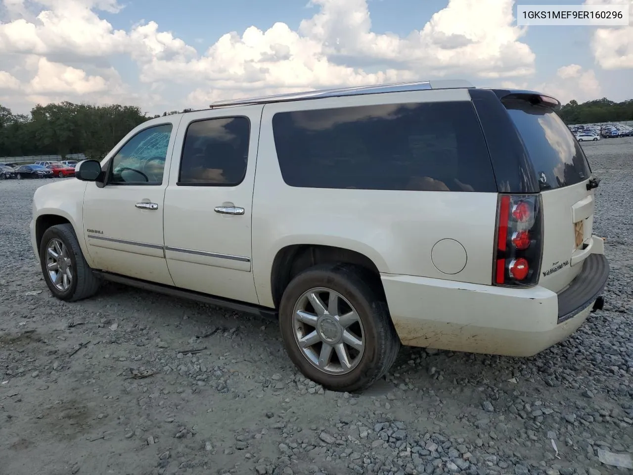 2014 GMC Yukon Xl Denali VIN: 1GKS1MEF9ER160296 Lot: 74273154