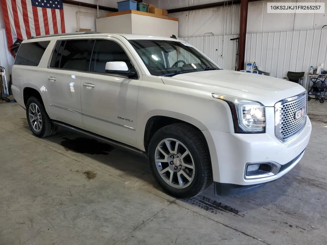 2015 GMC Yukon Xl Denali VIN: 1GKS2JKJ1FR265257 Lot: 72196984