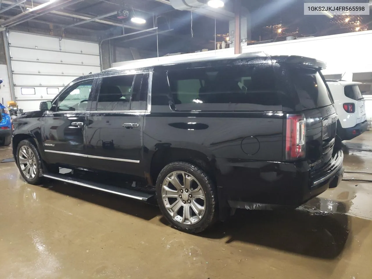 2015 GMC Yukon Xl Denali VIN: 1GKS2JKJ4FR565598 Lot: 72244154