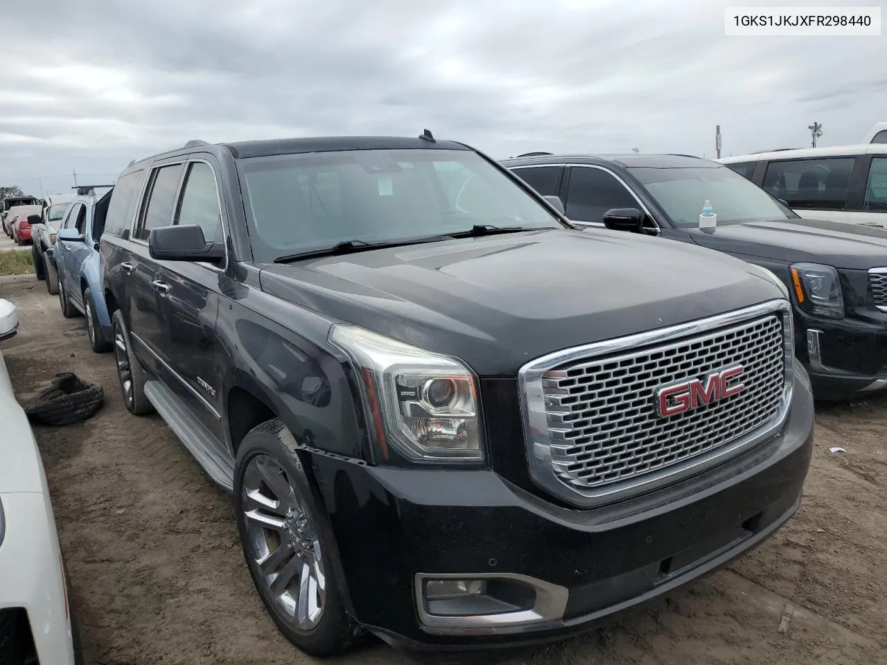 2015 GMC Yukon Xl Denali VIN: 1GKS1JKJXFR298440 Lot: 74685984