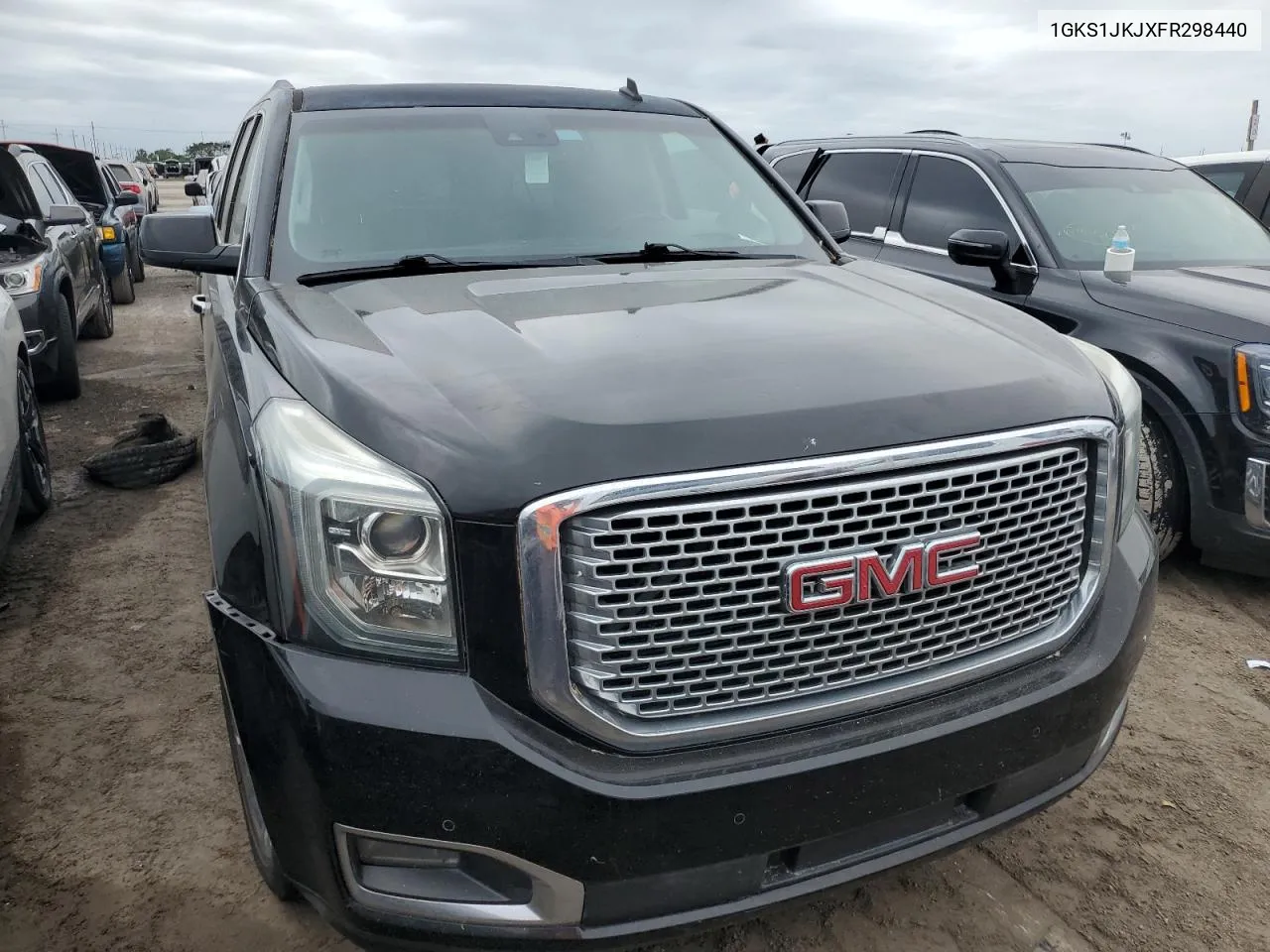 2015 GMC Yukon Xl Denali VIN: 1GKS1JKJXFR298440 Lot: 74685984