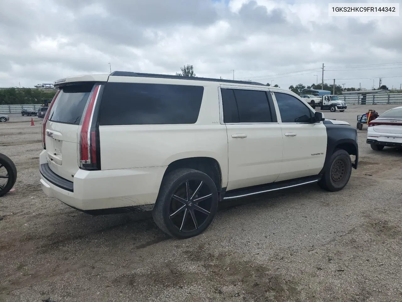 2015 GMC Yukon Xl K1500 Slt VIN: 1GKS2HKC9FR144342 Lot: 79446354