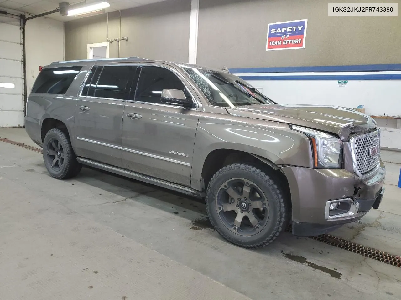 2015 GMC Yukon Xl Denali VIN: 1GKS2JKJ2FR743380 Lot: 80346914