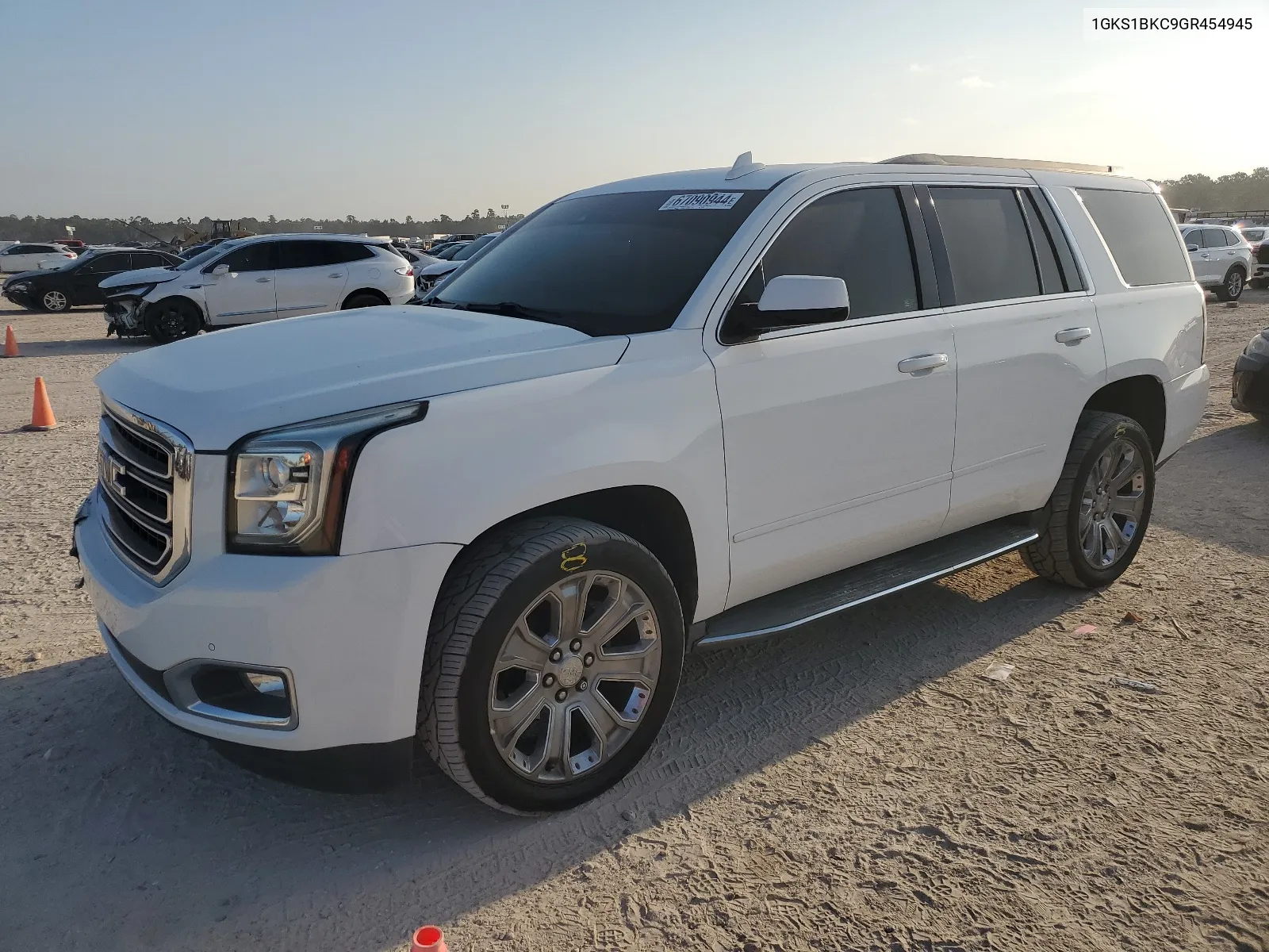 2016 GMC Yukon Slt VIN: 1GKS1BKC9GR454945 Lot: 67090944