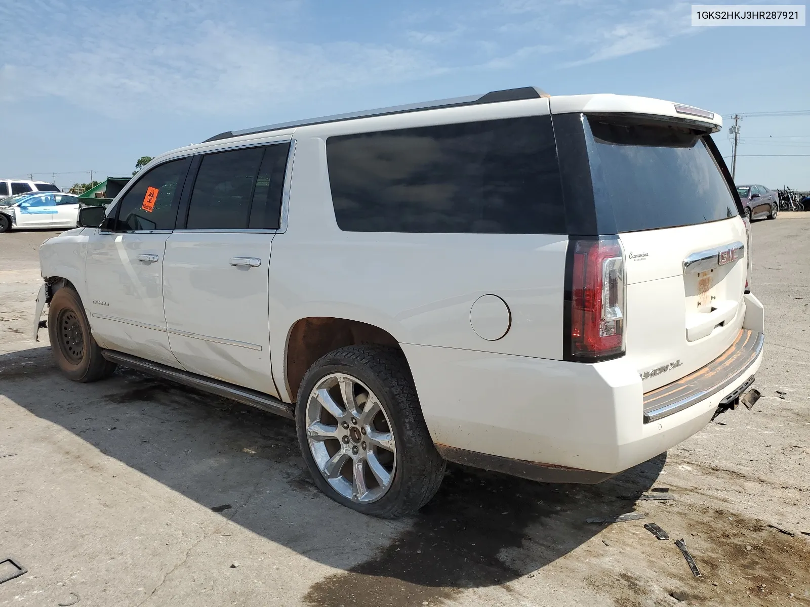 2017 GMC Yukon Xl Denali VIN: 1GKS2HKJ3HR287921 Lot: 66874404