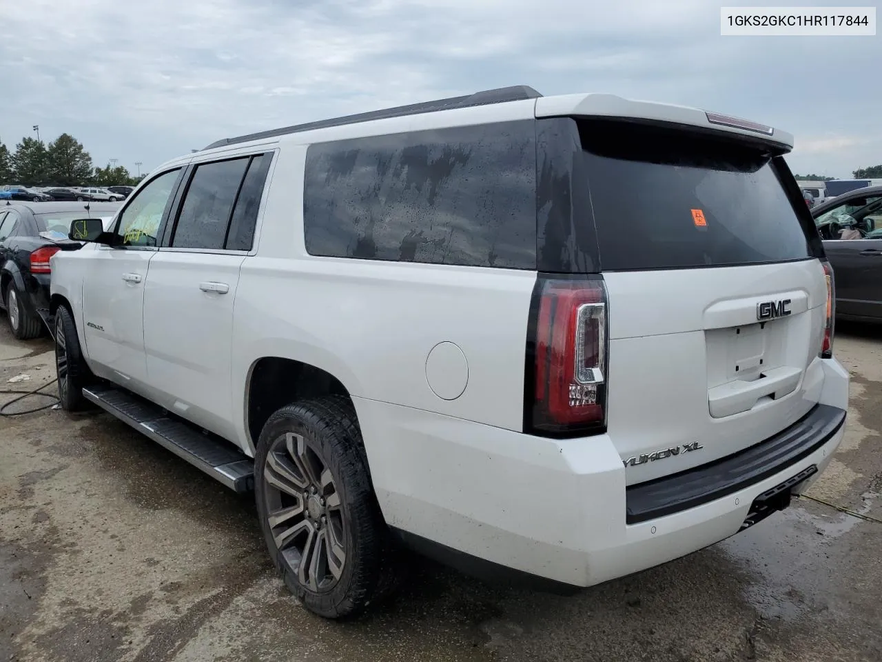 1GKS2GKC1HR117844 2017 GMC Yukon Xl K1500 Slt