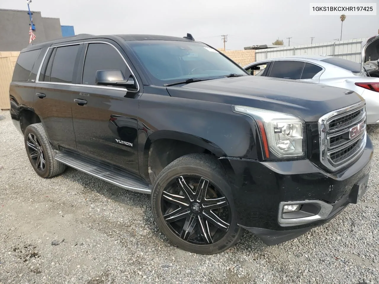 2017 GMC Yukon Slt VIN: 1GKS1BKCXHR197425 Lot: 71315764