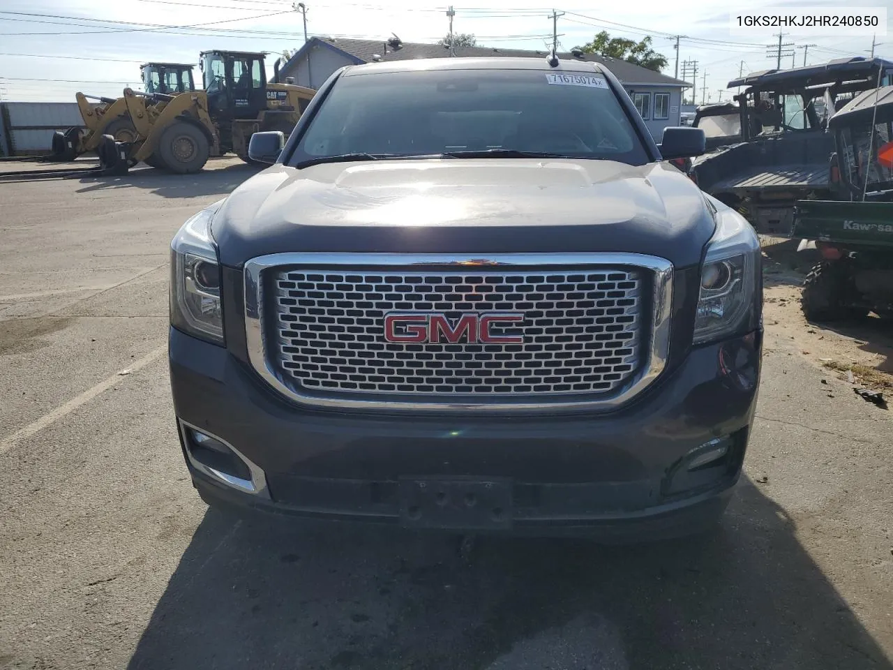 2017 GMC Yukon Xl Denali VIN: 1GKS2HKJ2HR240850 Lot: 71675074