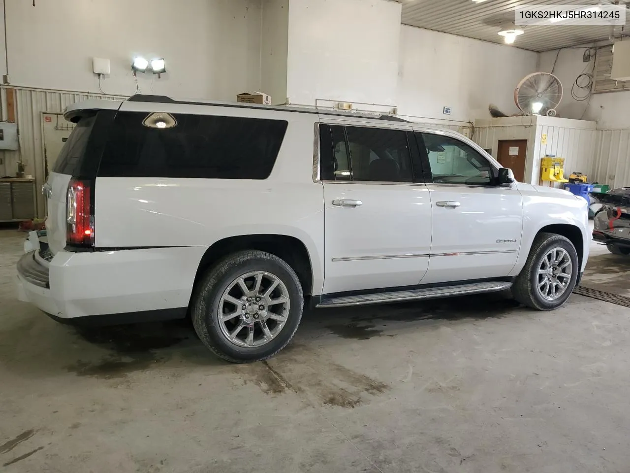 1GKS2HKJ5HR314245 2017 GMC Yukon Xl Denali