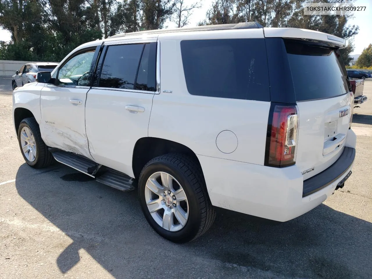 2017 GMC Yukon Sle VIN: 1GKS1AKCXHR309277 Lot: 72389454