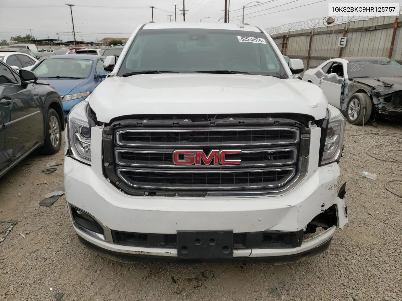 2017 GMC Yukon Slt VIN: 1GKS2BKC9HR125757 Lot: 73427934