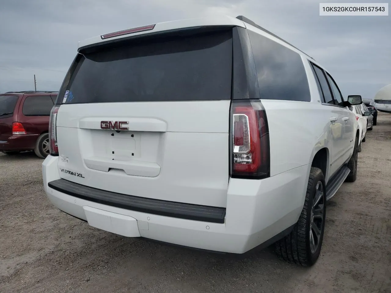 1GKS2GKC0HR157543 2017 GMC Yukon Xl K1500 Slt