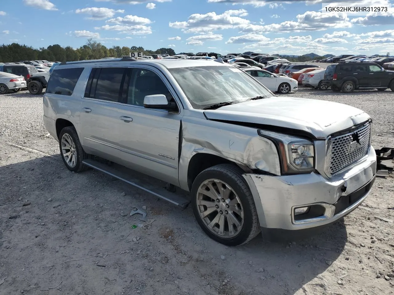 2017 GMC Yukon Xl Denali VIN: 1GKS2HKJ6HR312973 Lot: 75713784