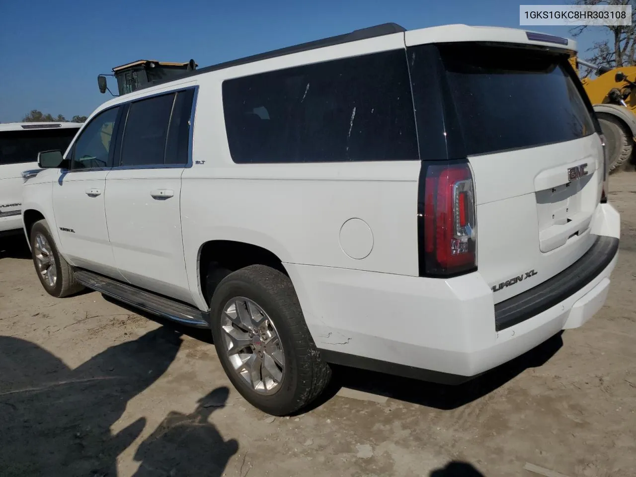 2017 GMC Yukon Xl C1500 Slt VIN: 1GKS1GKC8HR303108 Lot: 76015764