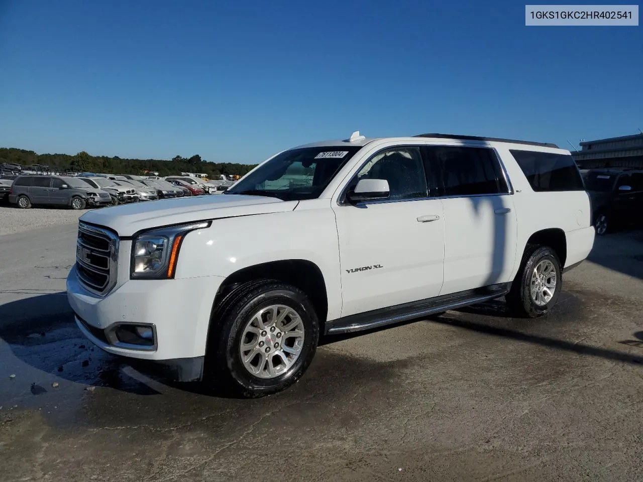 2017 GMC Yukon Xl C1500 Slt VIN: 1GKS1GKC2HR402541 Lot: 76113004