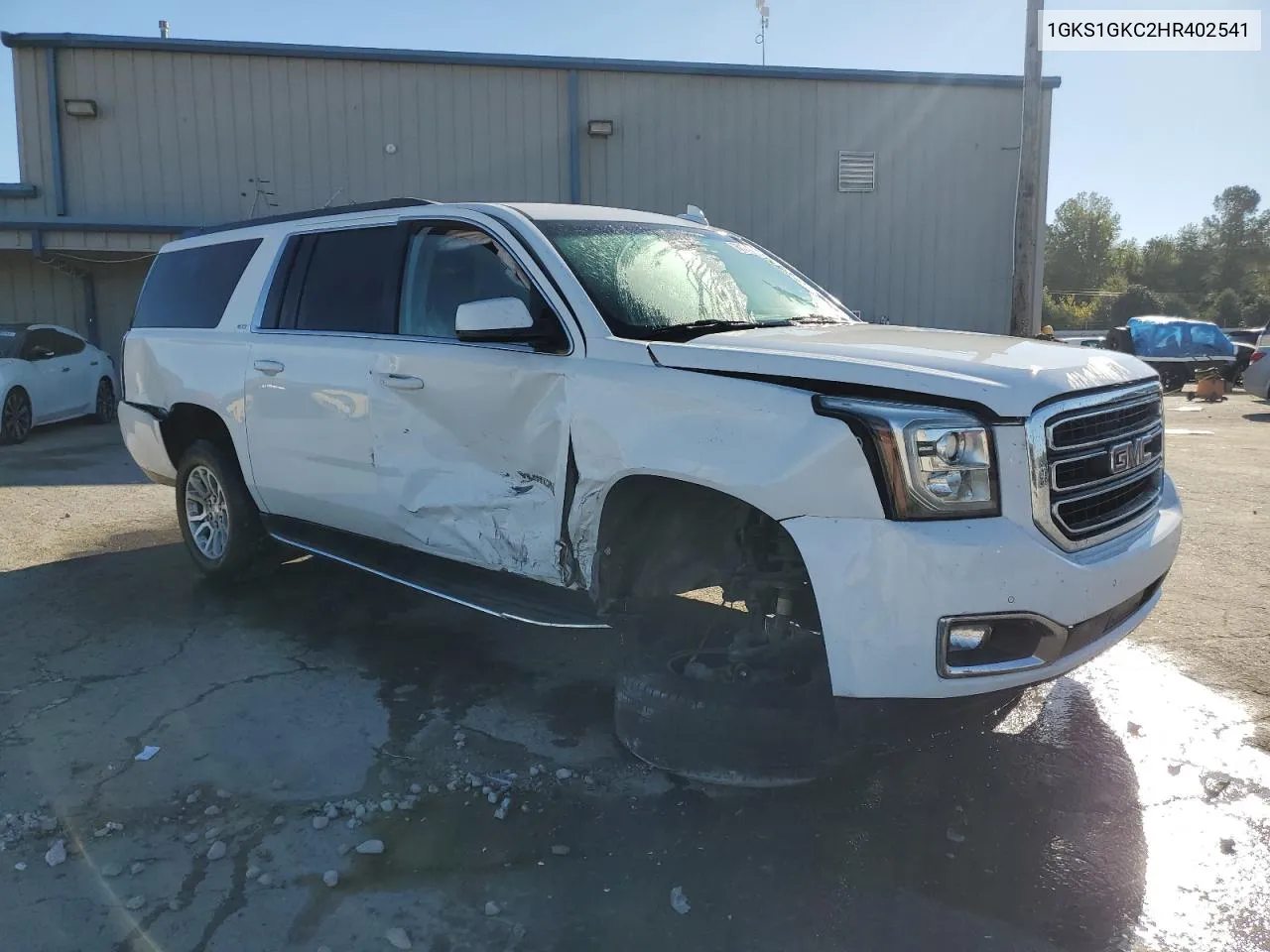 2017 GMC Yukon Xl C1500 Slt VIN: 1GKS1GKC2HR402541 Lot: 76113004