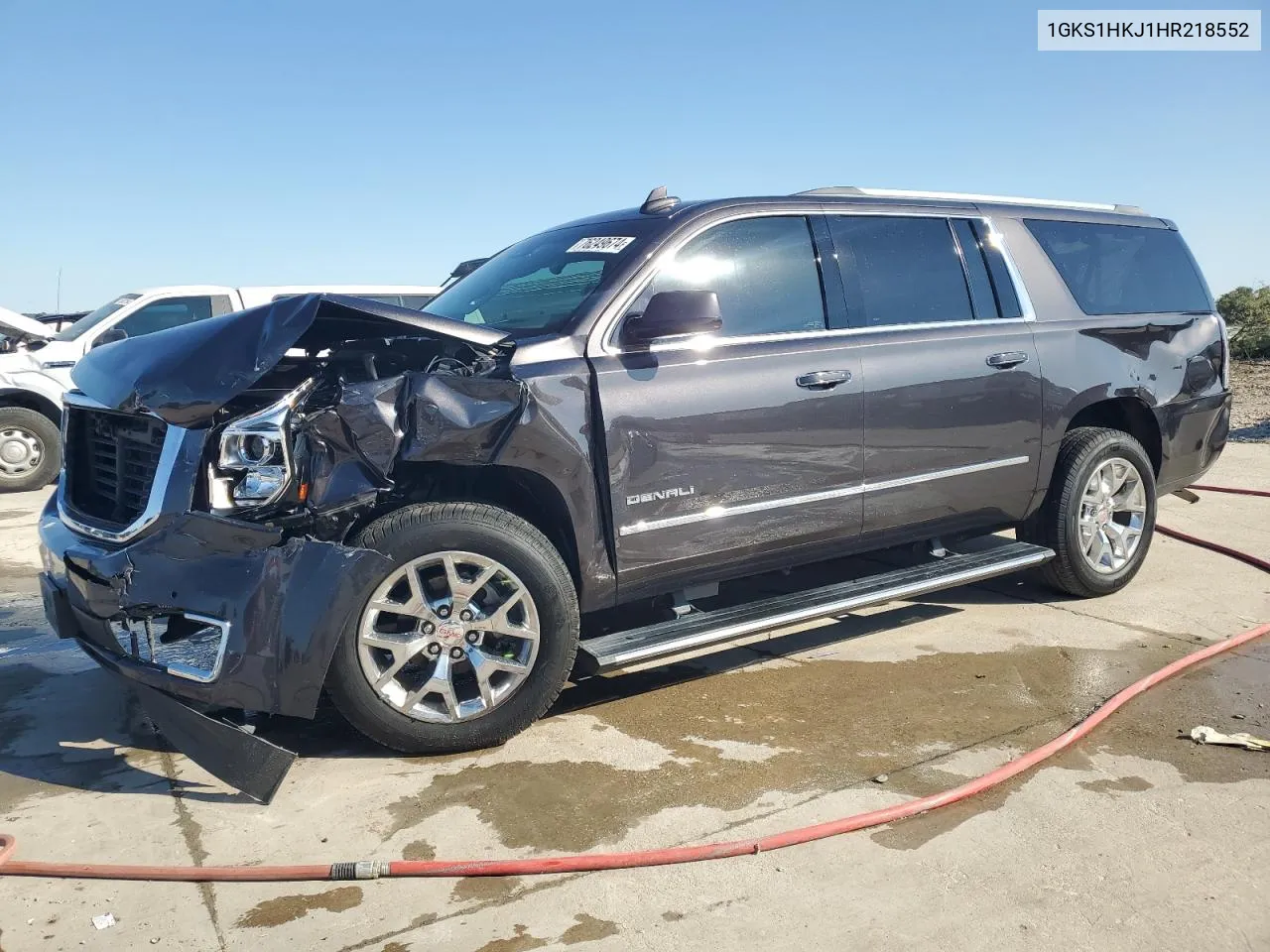 1GKS1HKJ1HR218552 2017 GMC Yukon Xl Denali