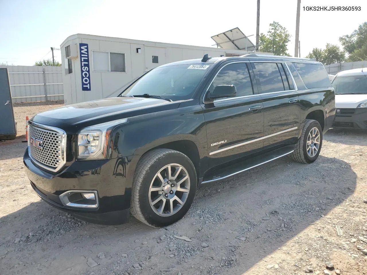 2017 GMC Yukon Xl Denali VIN: 1GKS2HKJ5HR360593 Lot: 76412854