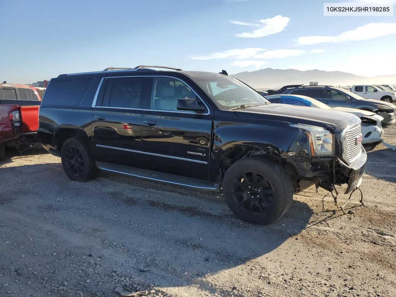 2017 GMC Yukon Xl Denali VIN: 1GKS2HKJ5HR198285 Lot: 77165554