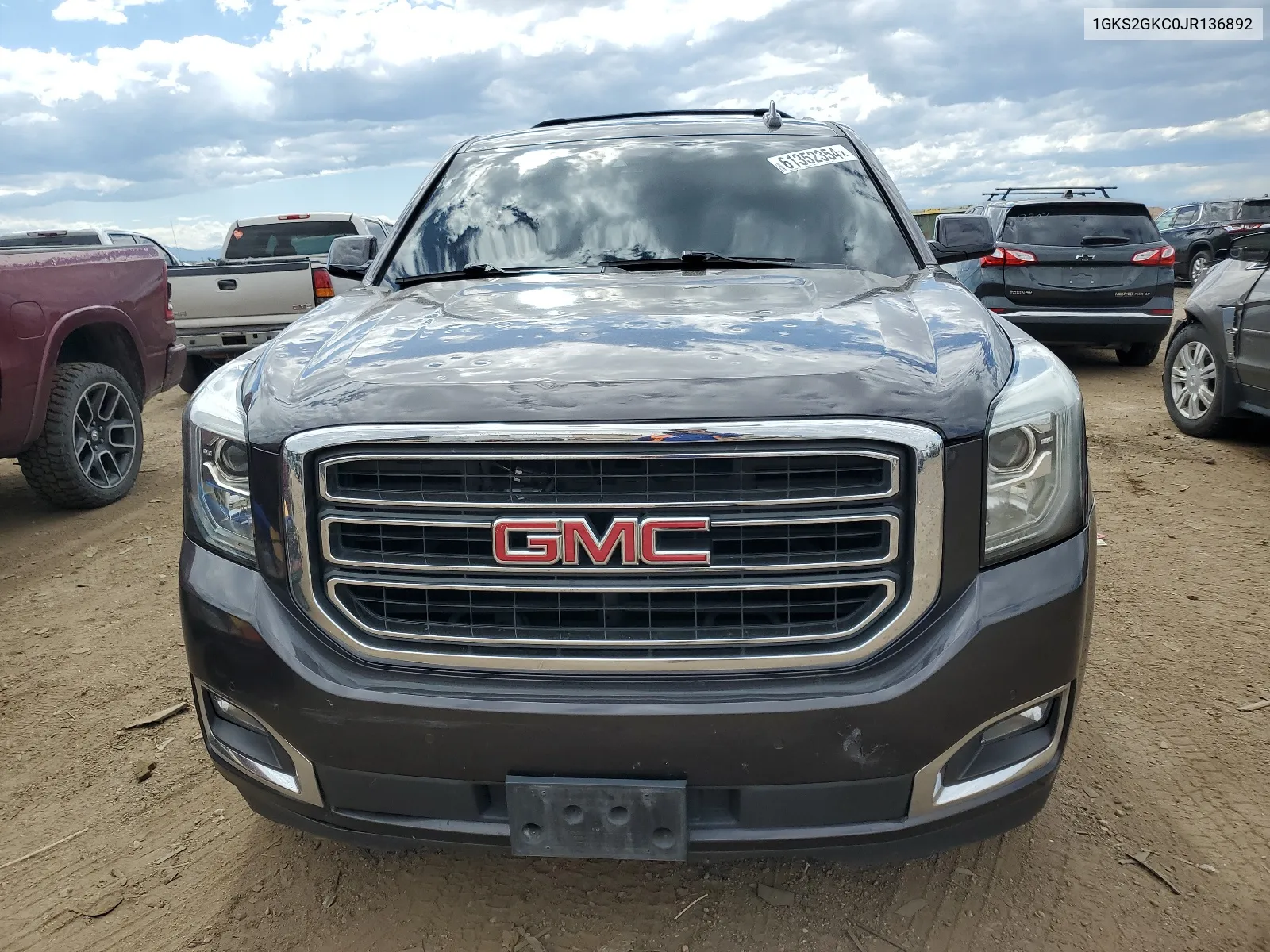 1GKS2GKC0JR136892 2018 GMC Yukon Xl K1500 Slt