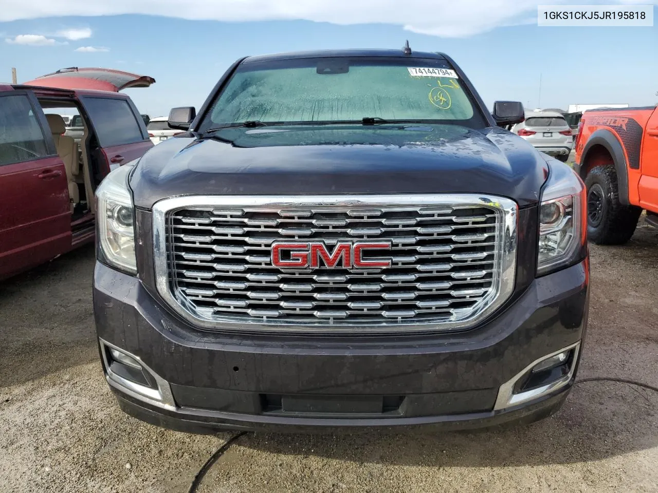 1GKS1CKJ5JR195818 2018 GMC Yukon Denali