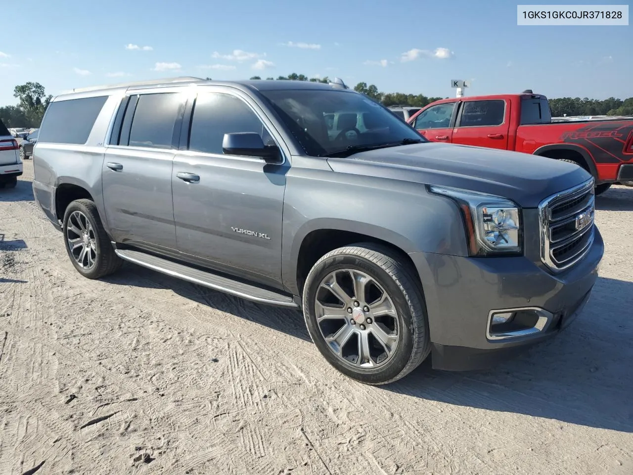 2018 GMC Yukon Xl C1500 Slt VIN: 1GKS1GKC0JR371828 Lot: 75247384