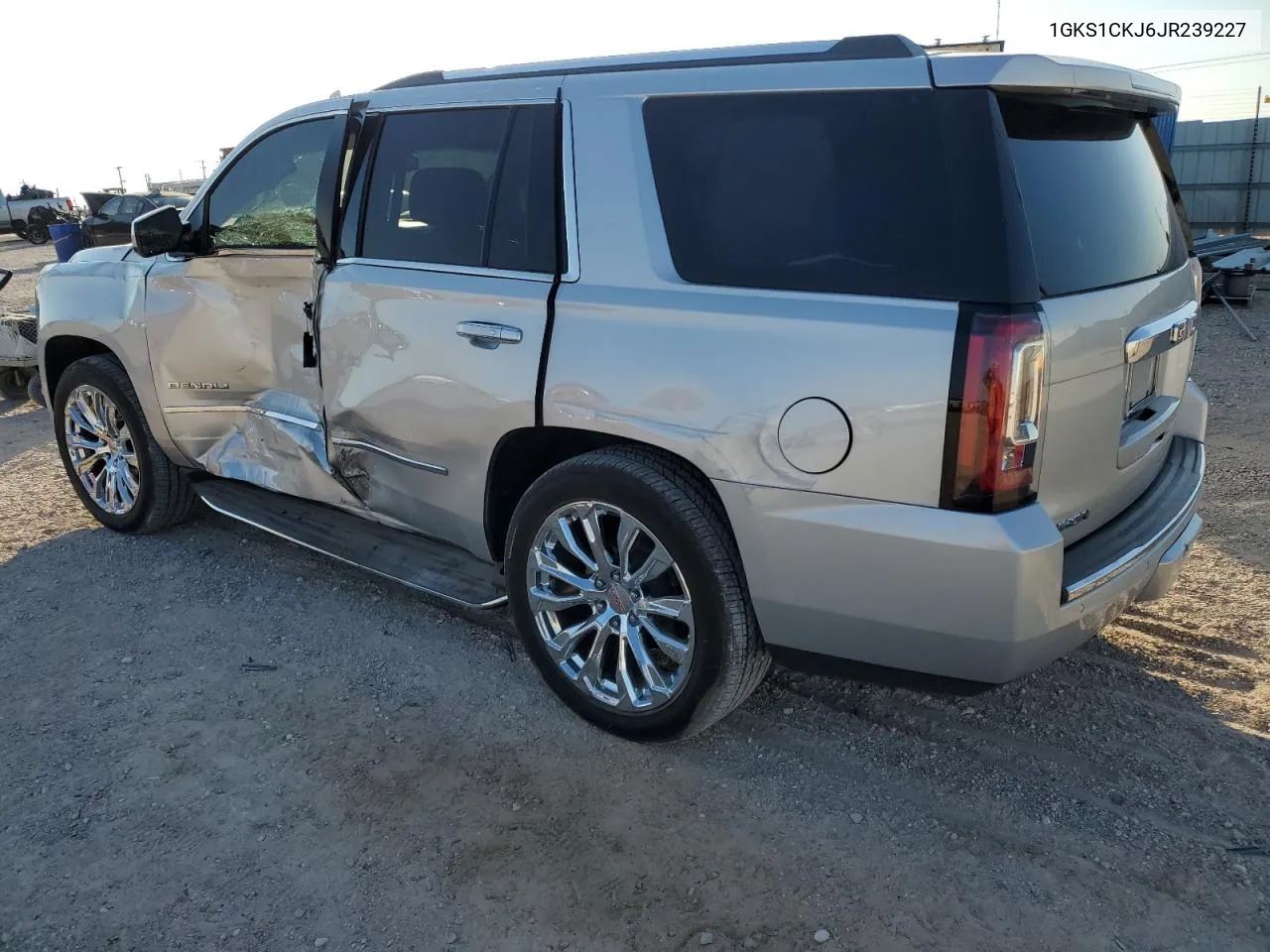 1GKS1CKJ6JR239227 2018 GMC Yukon Denali