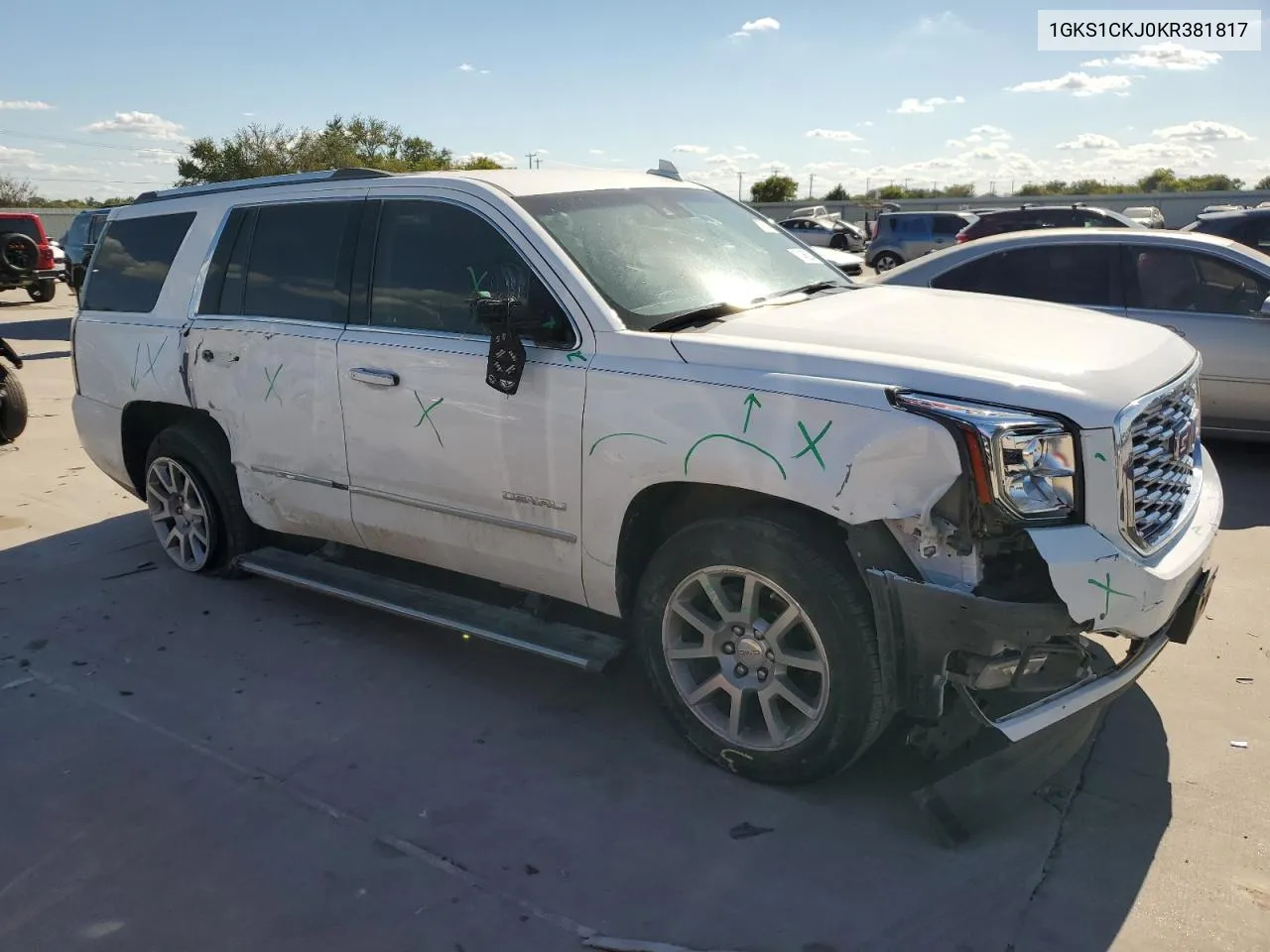 2019 GMC Yukon Denali VIN: 1GKS1CKJ0KR381817 Lot: 71456204