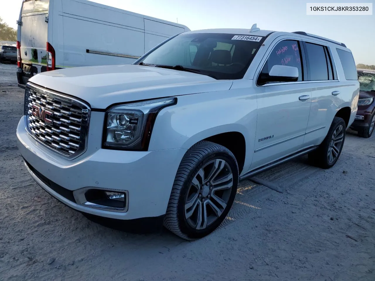 1GKS1CKJ8KR353280 2019 GMC Yukon Denali