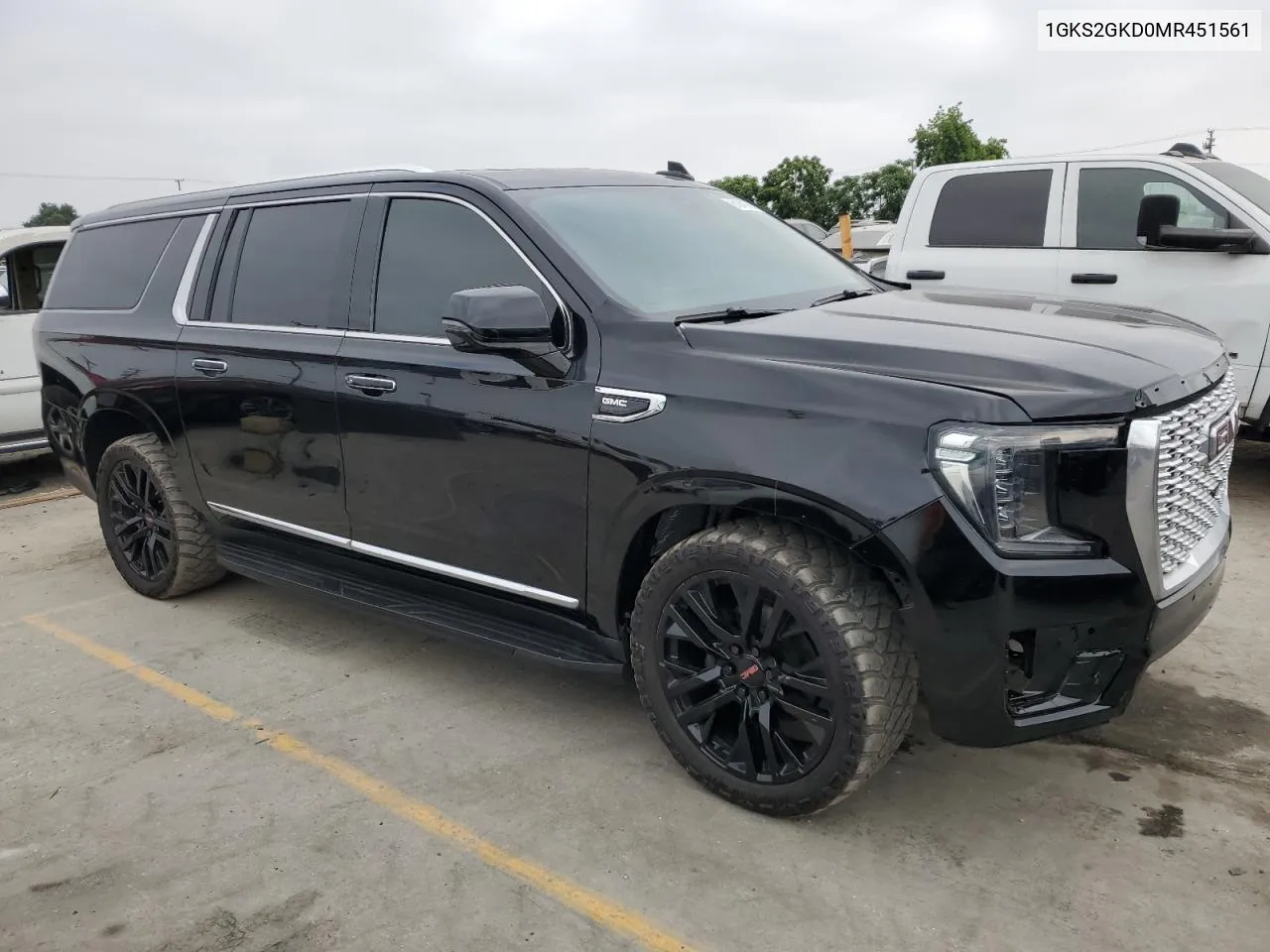 2021 GMC Yukon Xl K1500 Slt VIN: 1GKS2GKD0MR451561 Lot: 61649744