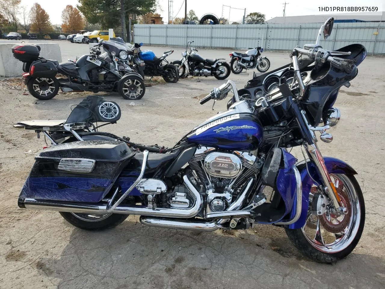 2011 Harley-Davidson Flhtcuse6 VIN: 1HD1PR818BB957659 Lot: 78026084