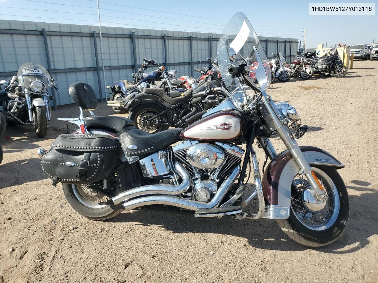 2007 Harley-Davidson Flstc VIN: 1HD1BW5127Y013118 Lot: 73651304