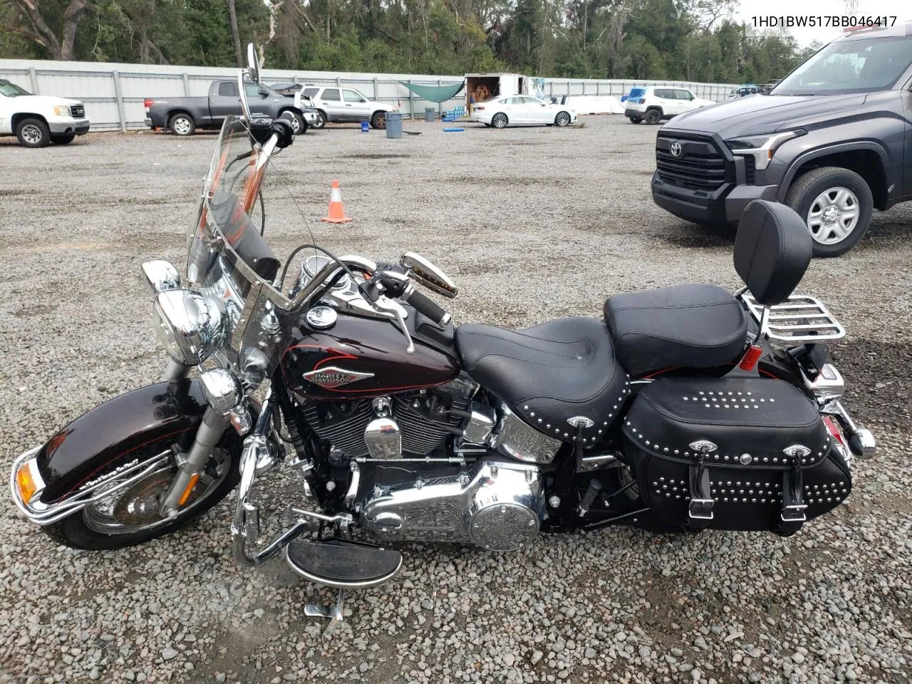 2011 Harley-Davidson Flstc VIN: 1HD1BW517BB046417 Lot: 81532324