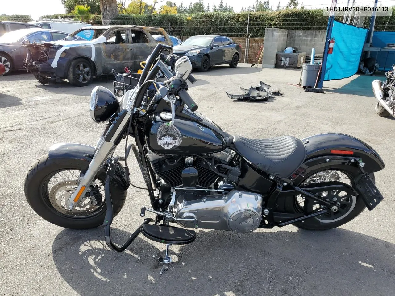 1HD1JRV30HB046113 2017 Harley-Davidson Fls Softail Slim