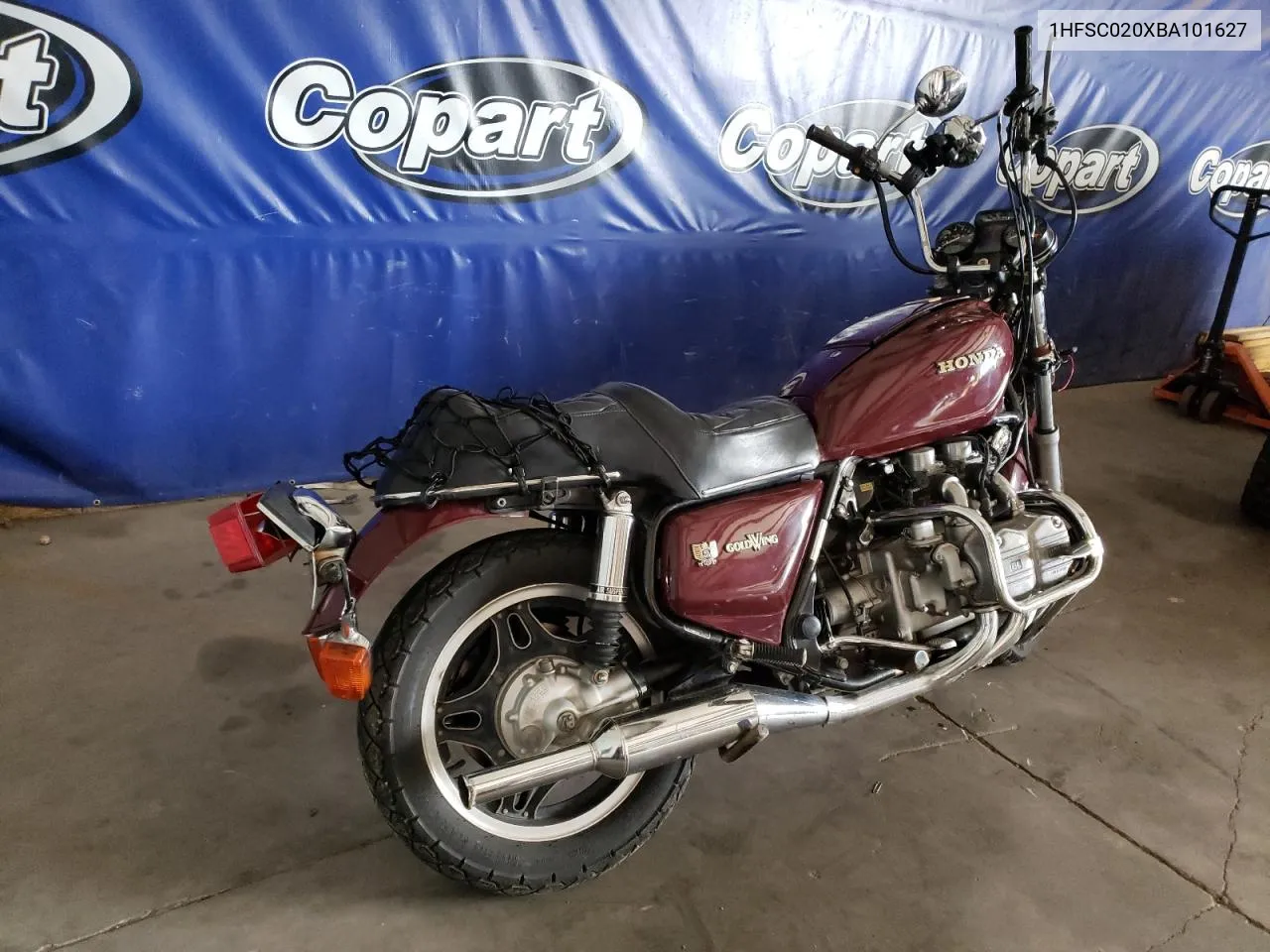 1HFSC020XBA101627 1981 Honda Gl1100