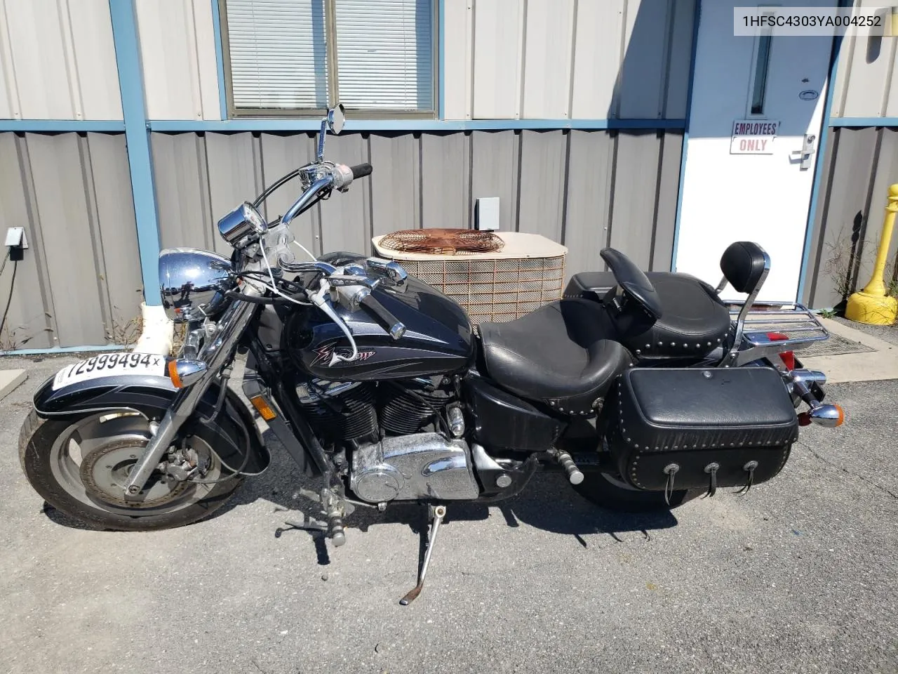 2000 Honda Vt1100 C2 VIN: 1HFSC4303YA004252 Lot: 72999494