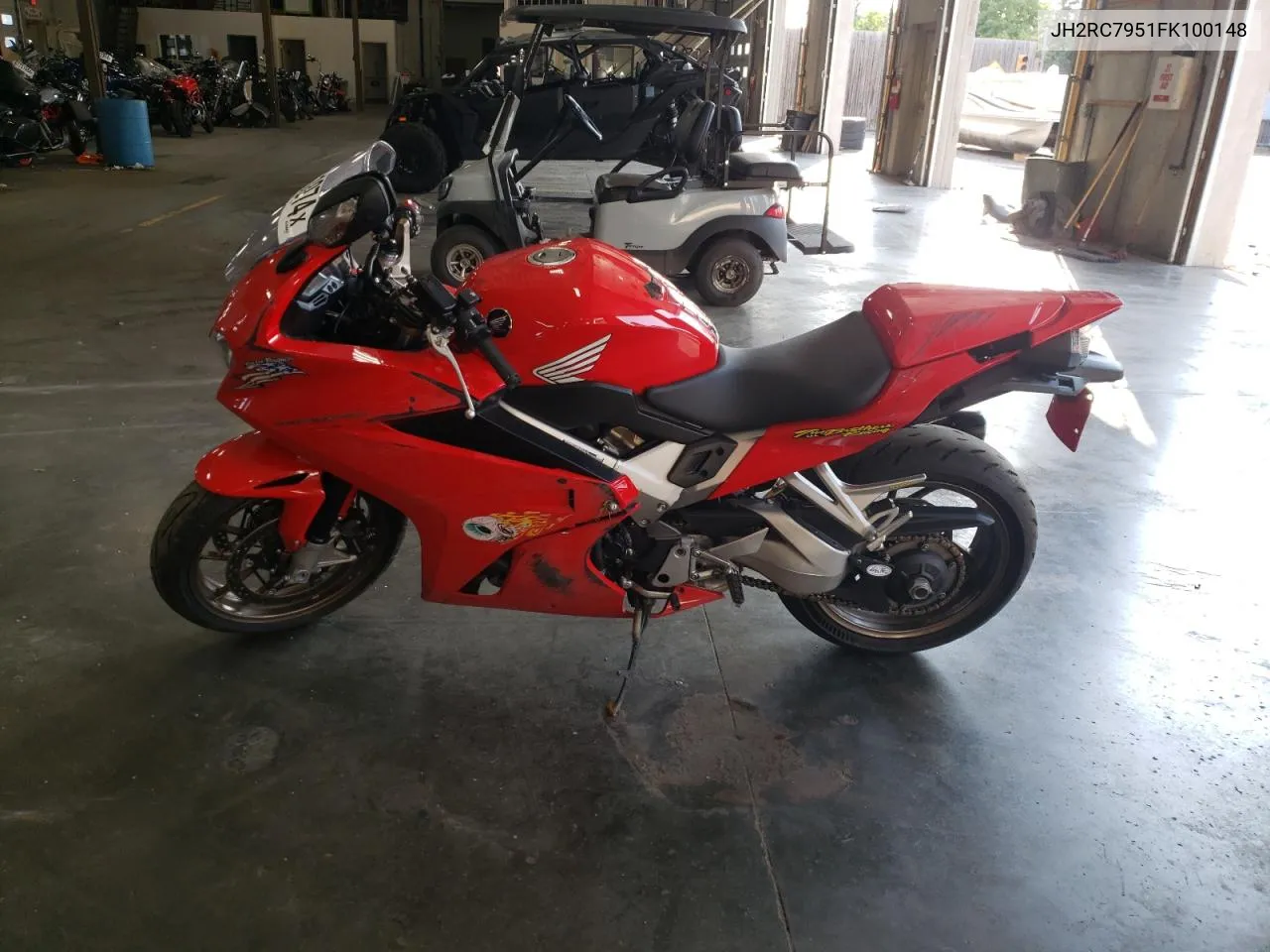 JH2RC7951FK100148 2015 Honda Vfr800 F