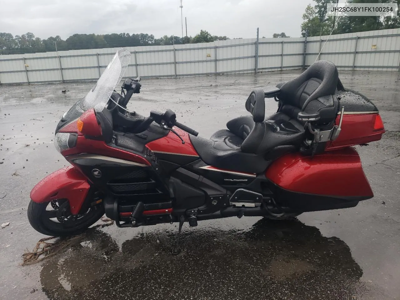 2015 Honda Gl1800 VIN: JH2SC68Y1FK100254 Lot: 70372774