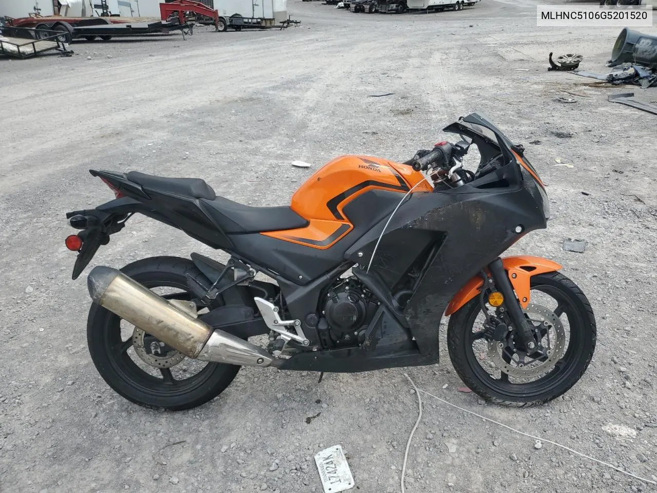 2016 Honda Cbr300 R VIN: MLHNC5106G5201520 Lot: 72396884