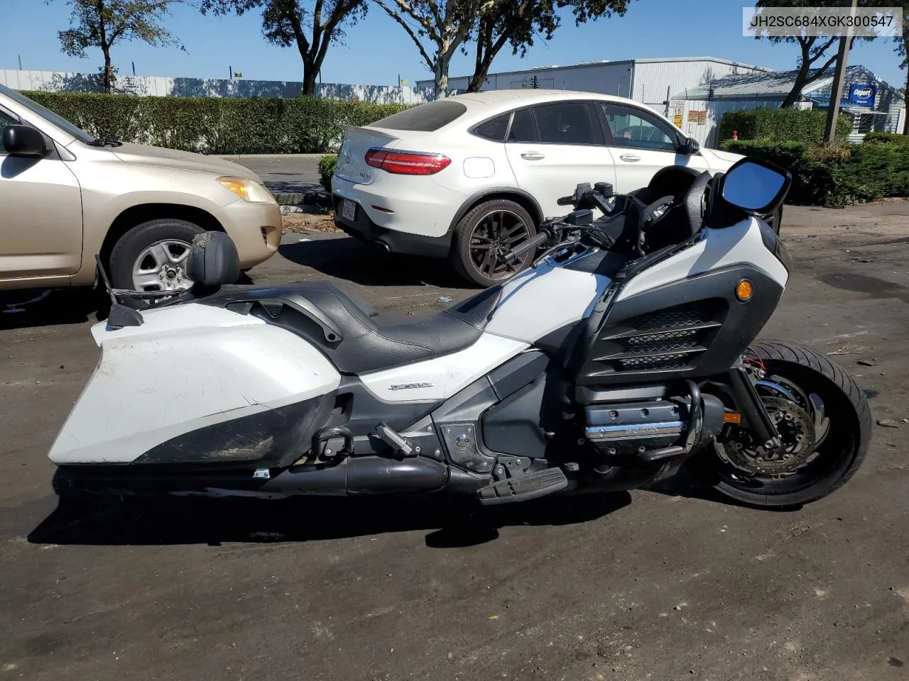 2016 Honda Gl1800 B VIN: JH2SC684XGK300547 Lot: 73229694