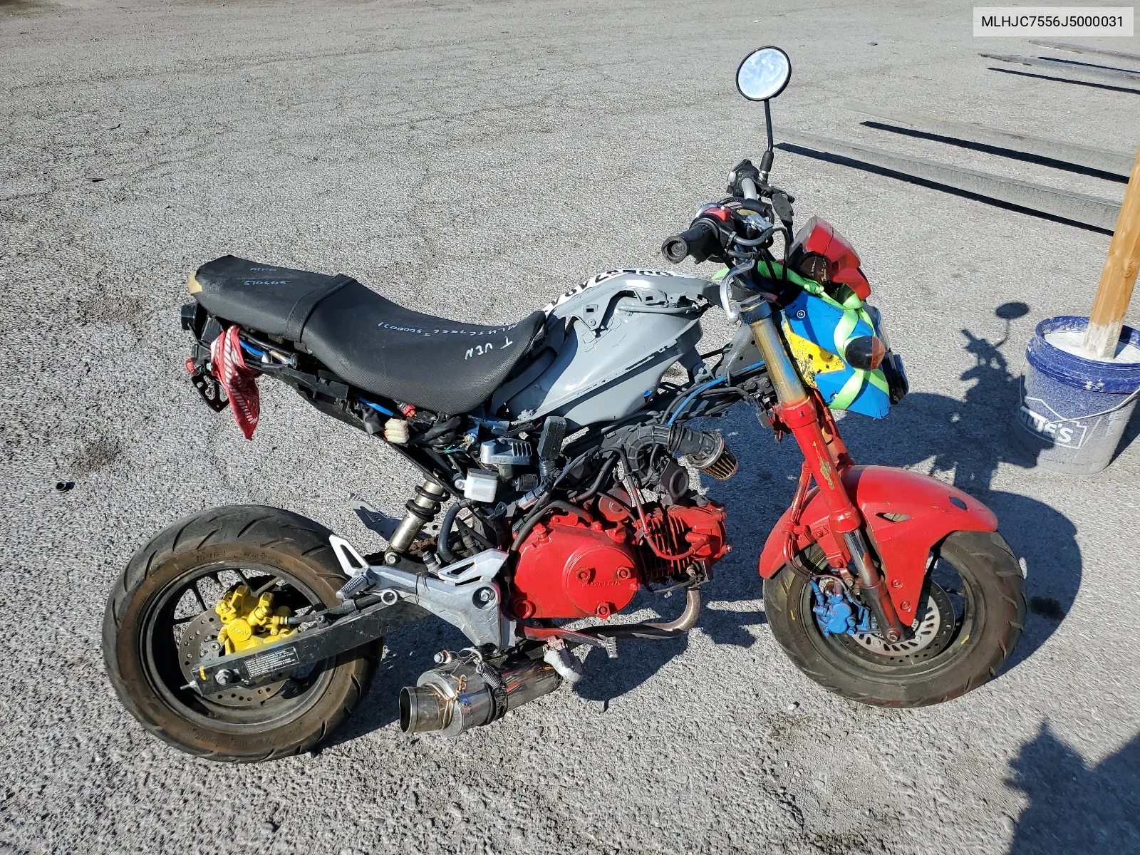 MLHJC7556J5000031 2018 Honda Grom 125