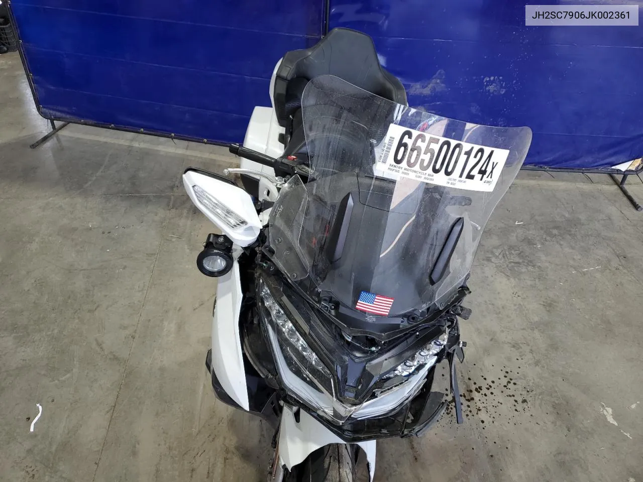 JH2SC7906JK002361 2018 Honda Gl1800