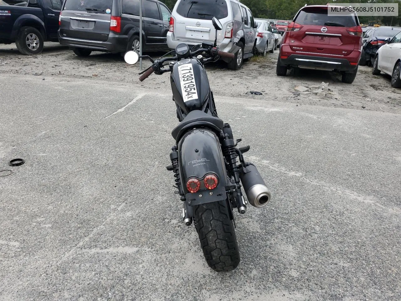 MLHPC5608J5101752 2018 Honda Cmx500