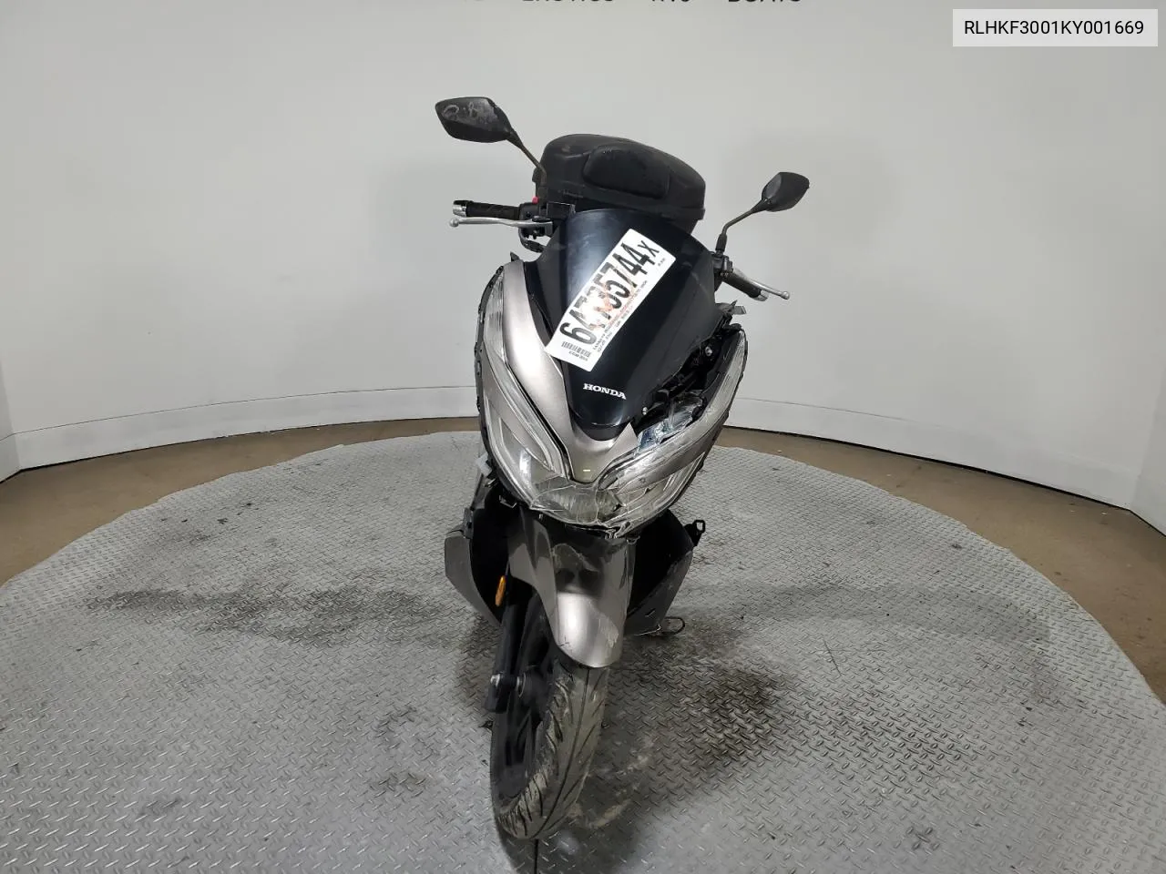 RLHKF3001KY001669 2019 Honda Ww150