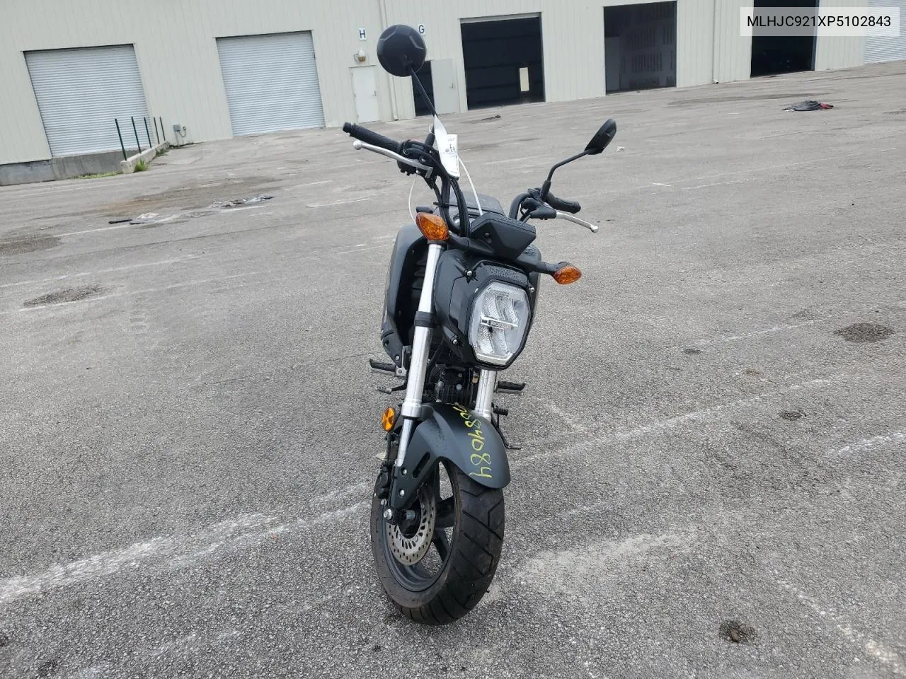 2023 Honda Grom 125 VIN: MLHJC921XP5102843 Lot: 75084084