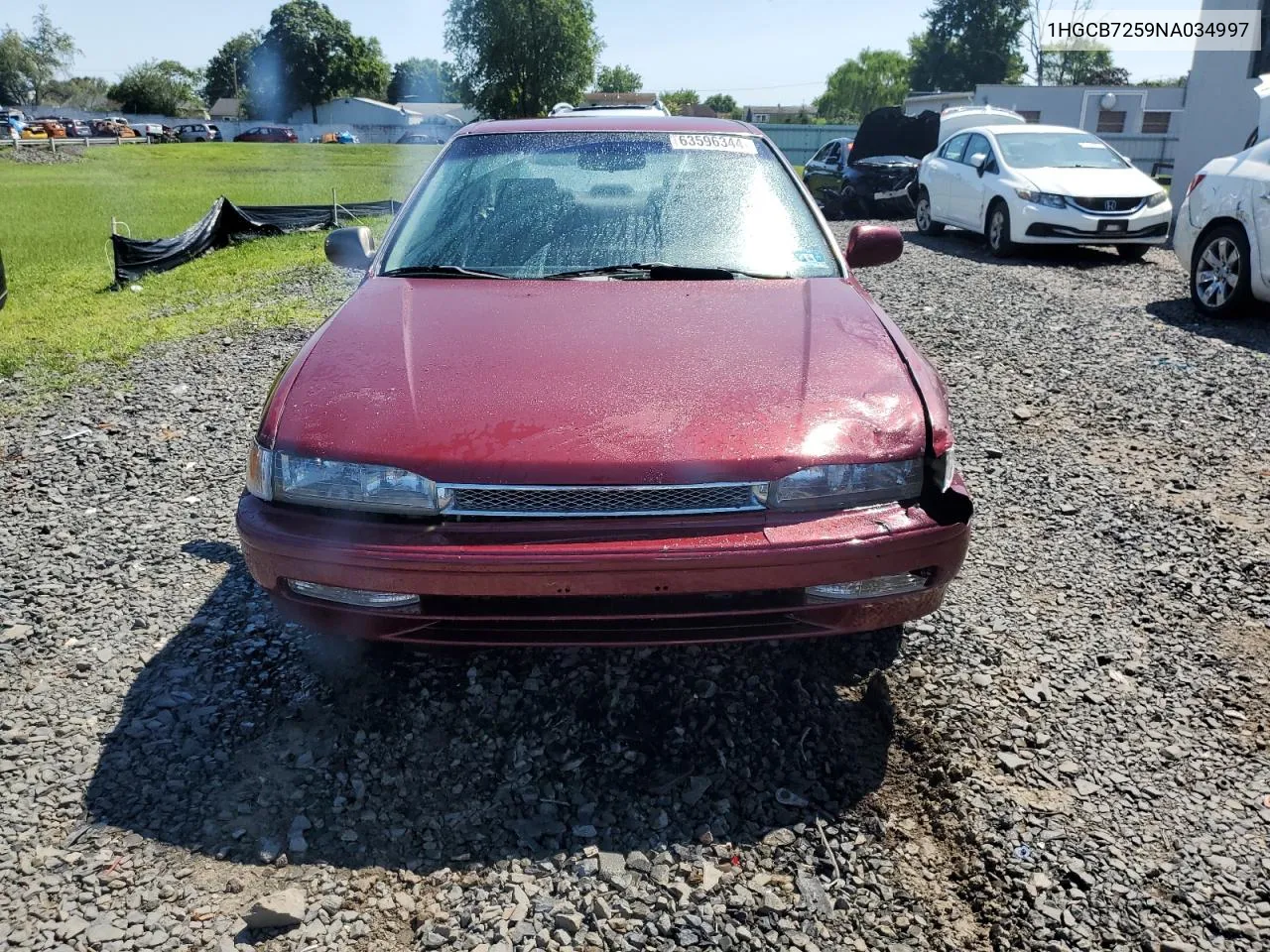 1992 Honda Accord Lx VIN: 1HGCB7259NA034997 Lot: 63596344