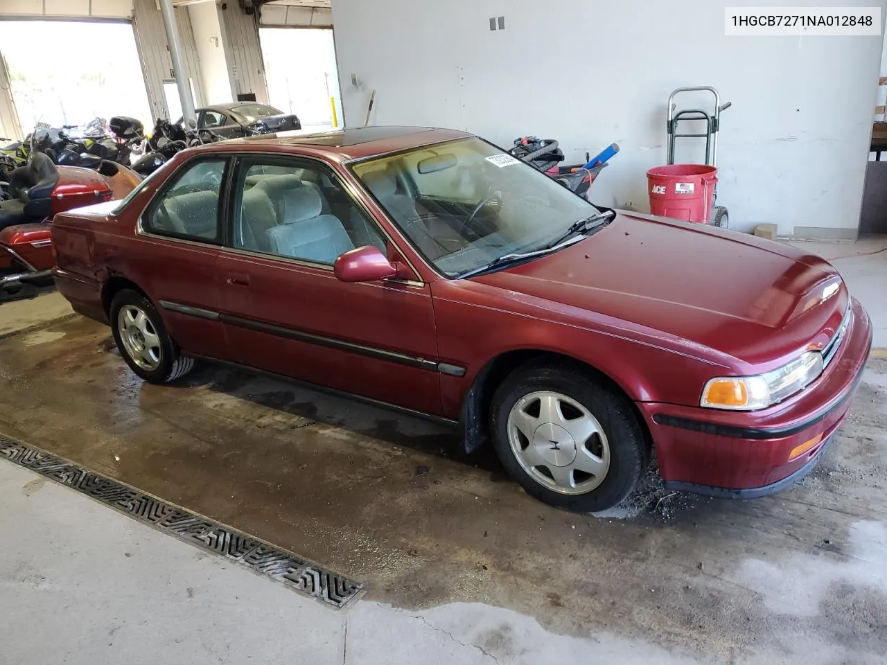 1992 Honda Accord Ex VIN: 1HGCB7271NA012848 Lot: 73232364