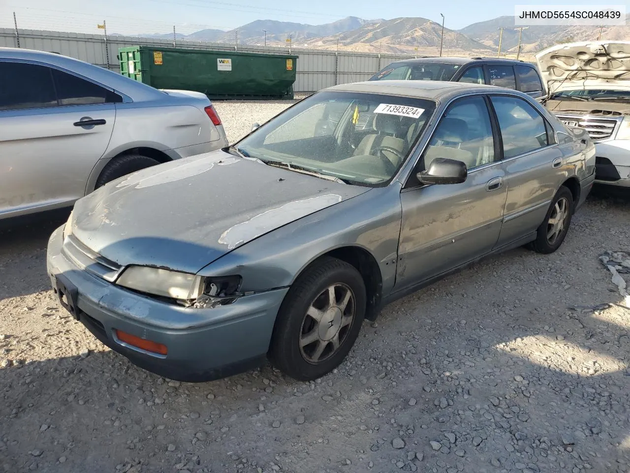 1995 Honda Accord Ex VIN: JHMCD5654SC048439 Lot: 71393324